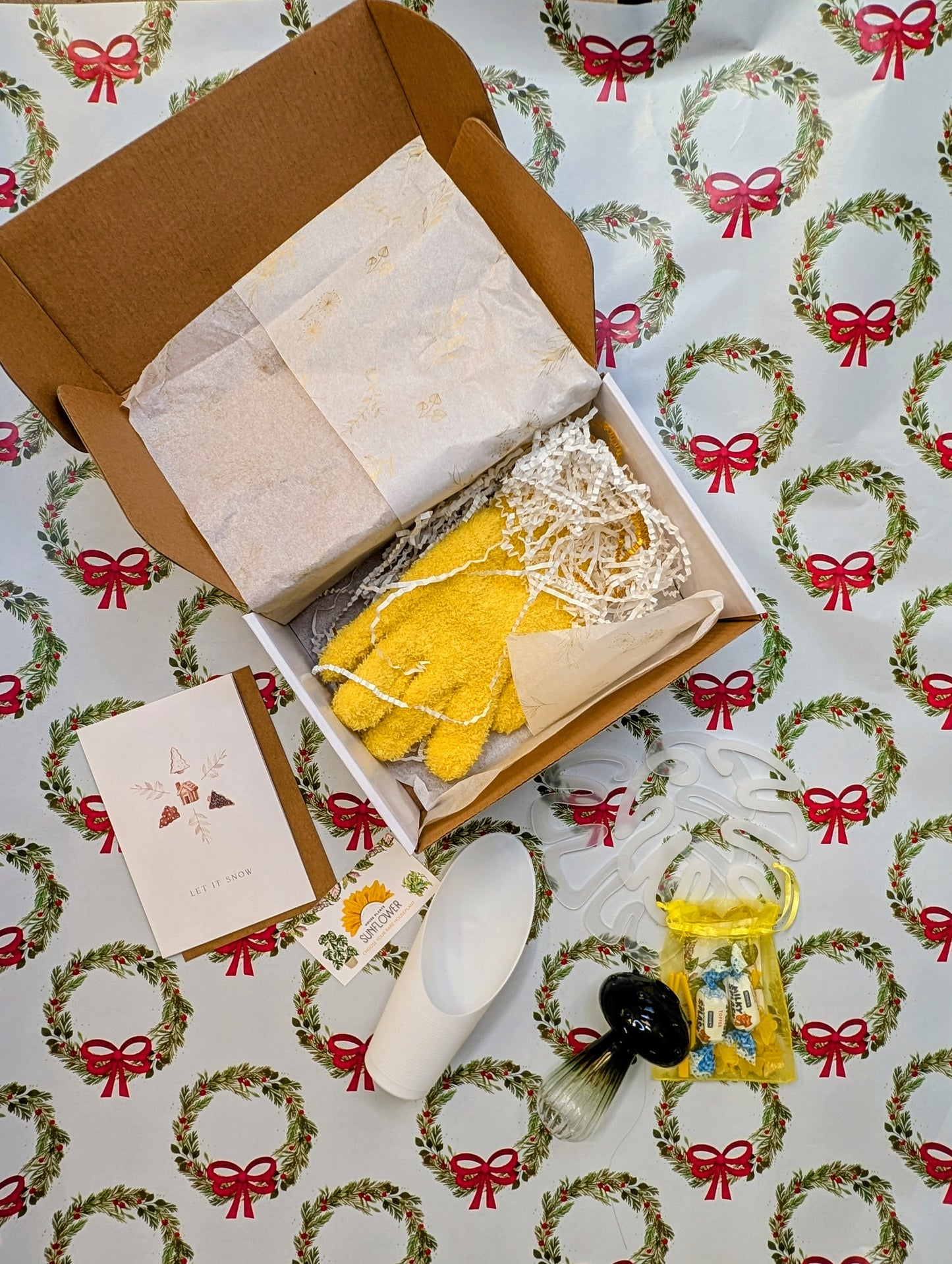 Gift set / Become a Santa for a child