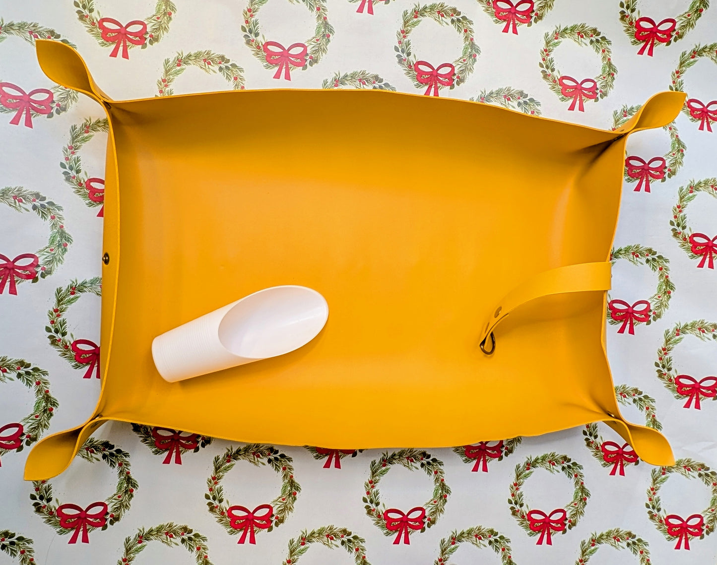 Gardening mat 💛🎄🌿